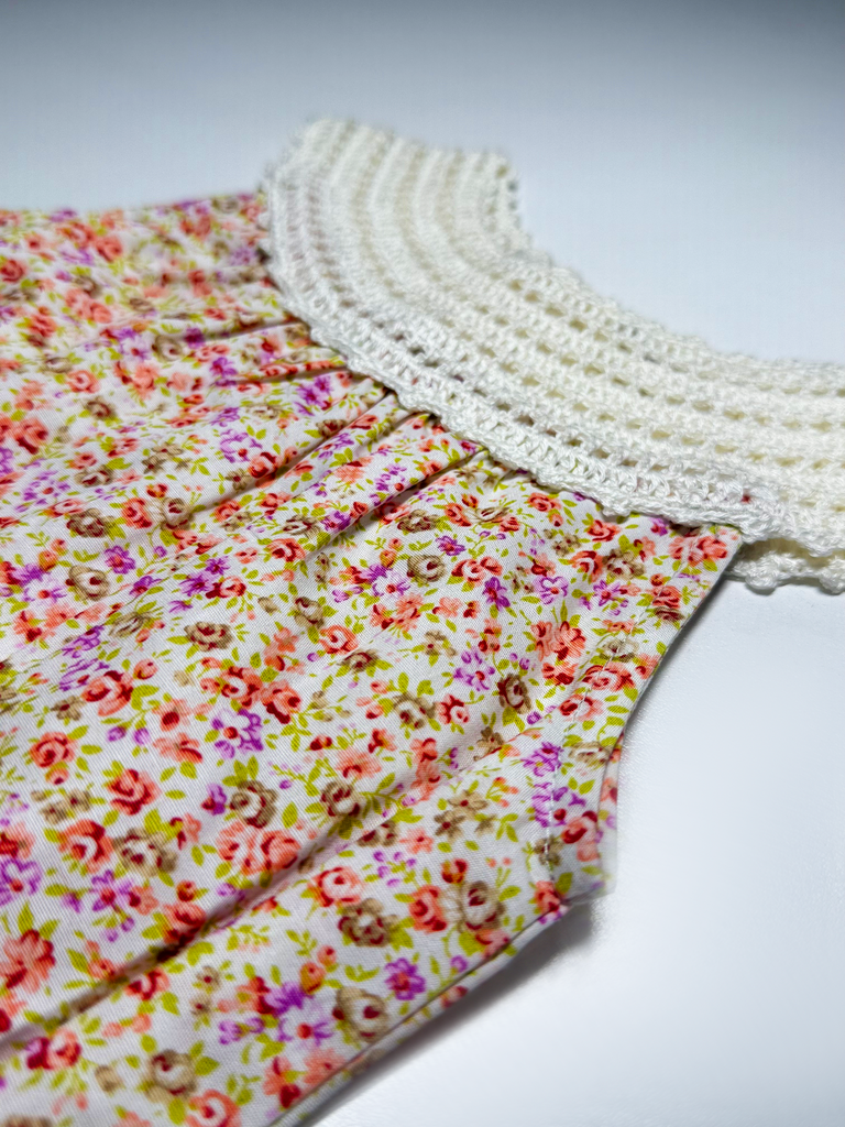 Bombacho con pechera a crochet