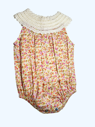 Bombacho con pechera a crochet